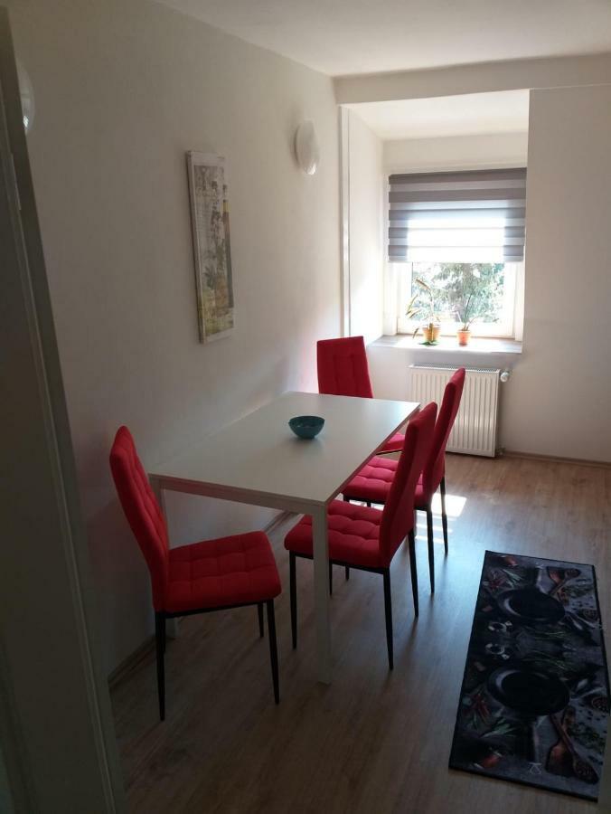 The New 70'S Apartment แวร์นิกโกโรเดอ ภายนอก รูปภาพ